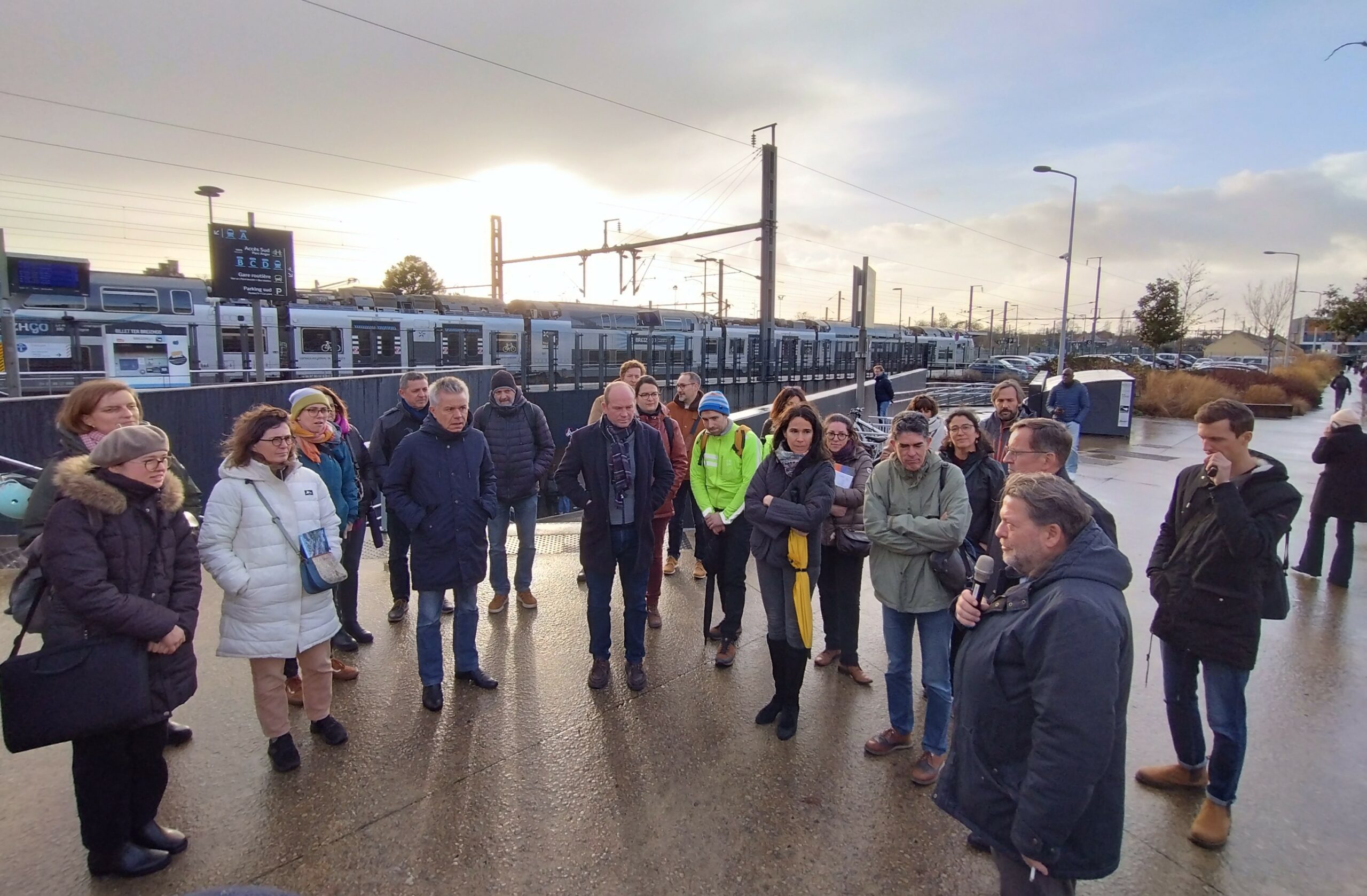 Quartiers de gare, nouvelles fonctions urbaines, nouveaux usages